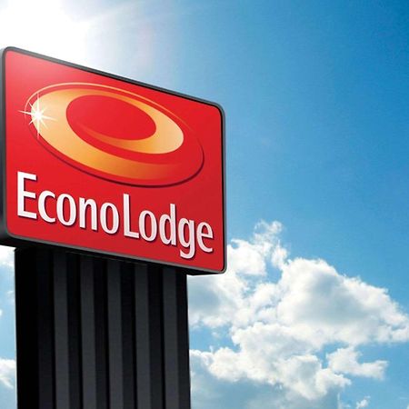 Econo Lodge Toppenish Екстер'єр фото