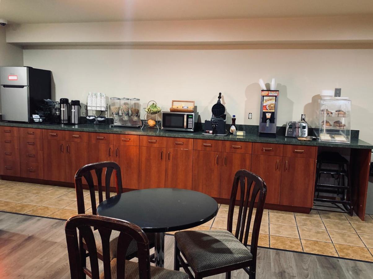 Econo Lodge Toppenish Екстер'єр фото