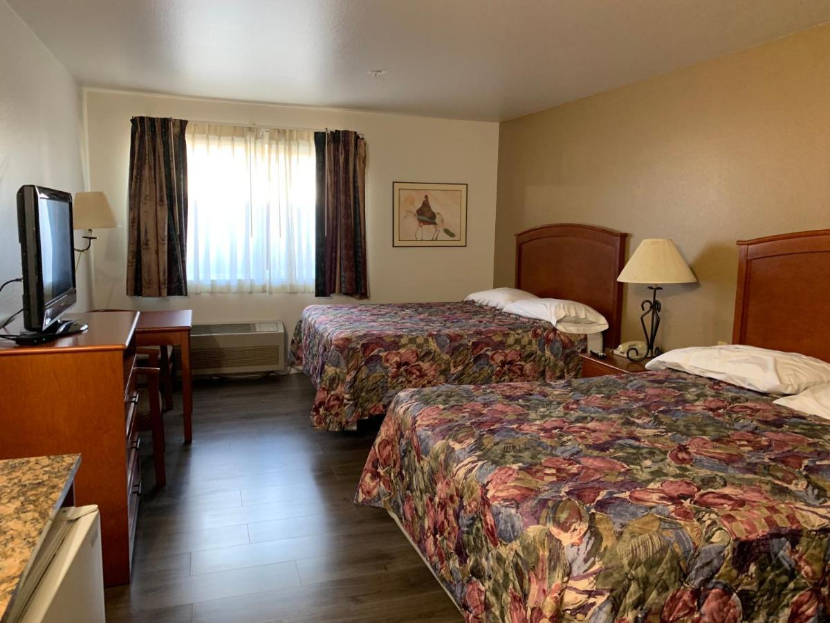 Econo Lodge Toppenish Екстер'єр фото