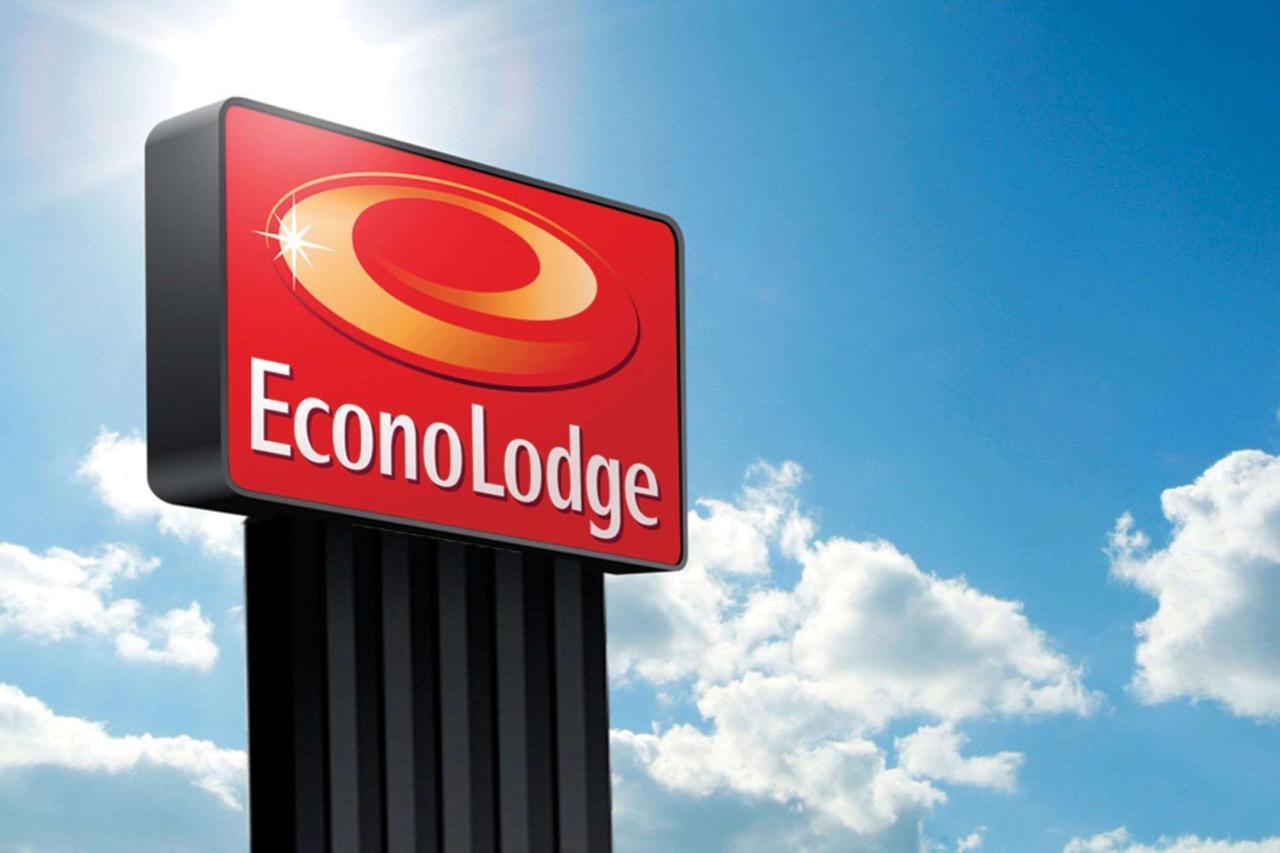 Econo Lodge Toppenish Екстер'єр фото